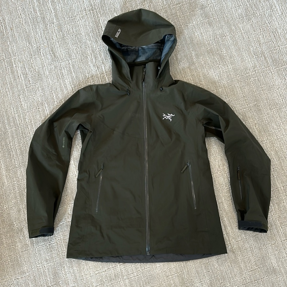 Arc’teryx Ravenna LT jacket